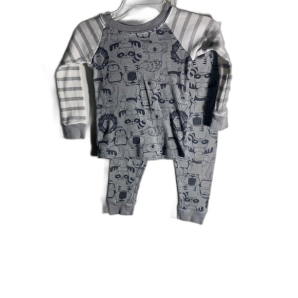 BUNDLE 2 Long Sleeve Pajamas Sets 18M - Picture 4 of 6